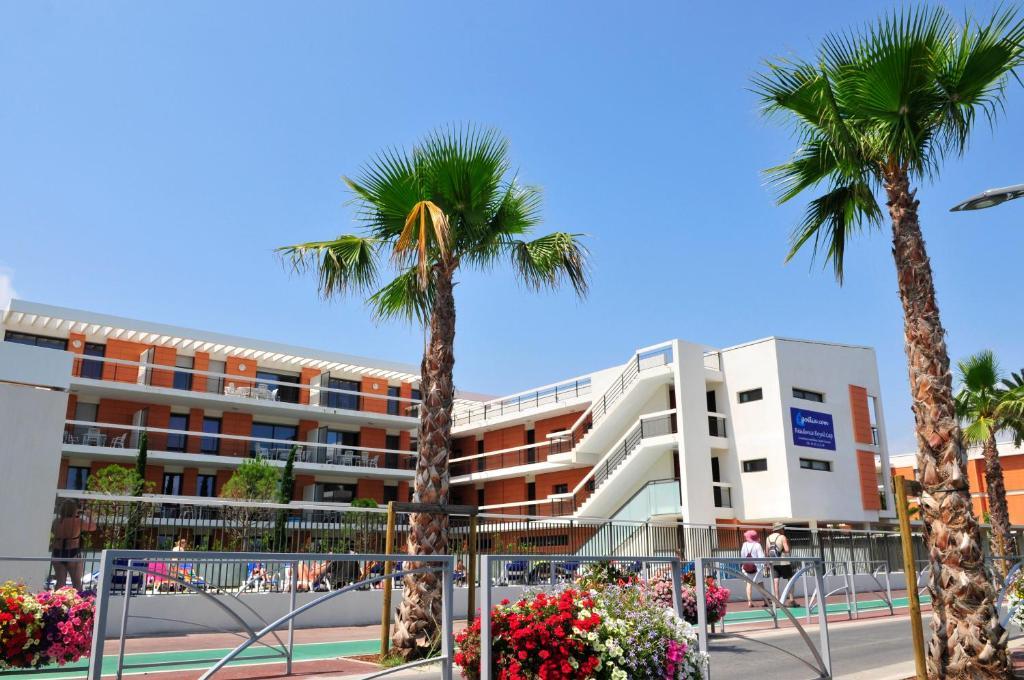 Residence Goelia Royal Cap วิลล์เนิฟ-ลูเบ ภายนอก รูปภาพ